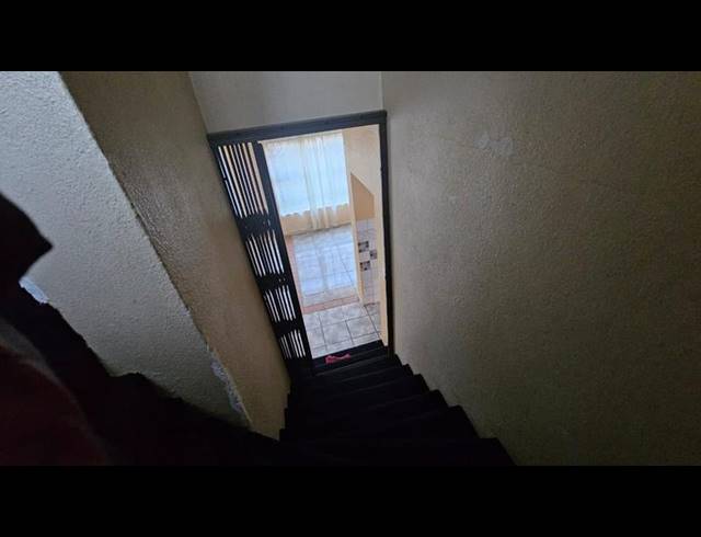 3 BEDROOM TOWNHOUSE FOR SALE IN BIRCHLEIGH NORTH